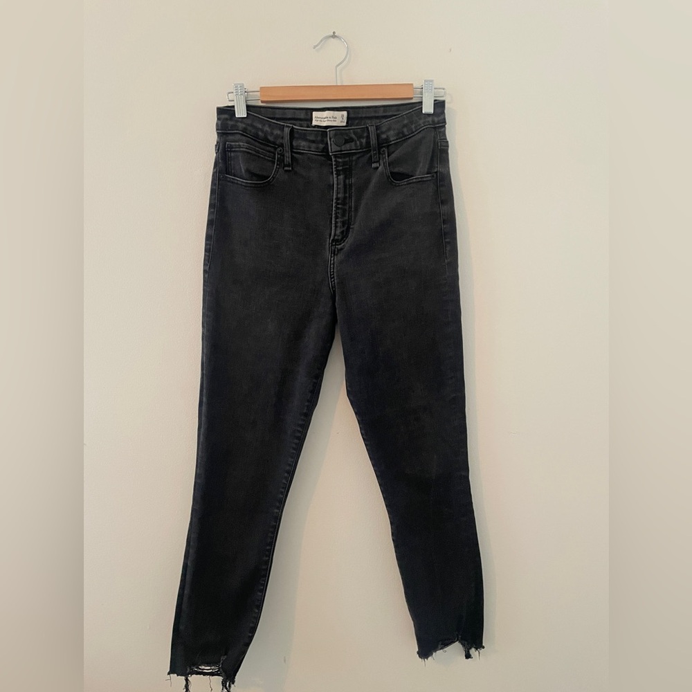 Abercrombie & Fitch Women's High Rise Super Skinny Ankle Black Skinny Jeans 29 - Picture 4 of 5